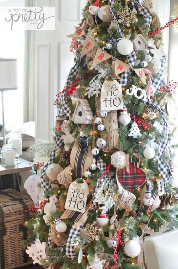 Use Red Plaid for a Traditional Christmas Tree Look