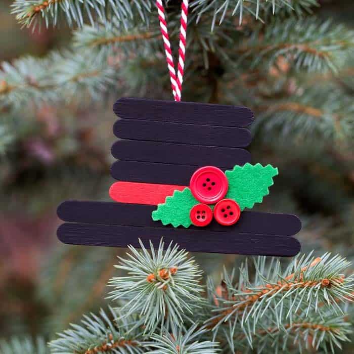 Transform Popsicle Sticks into a Festive Christmas Ornament