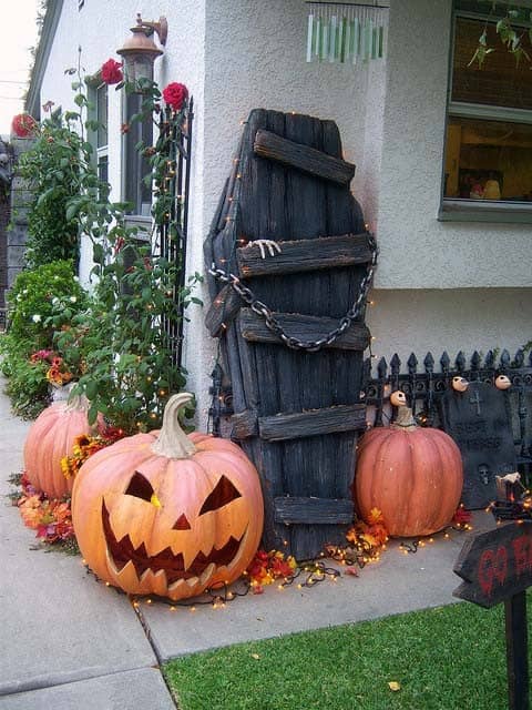 A Grave Porch Display