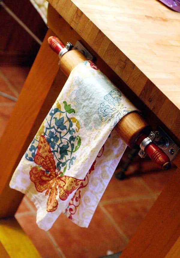 Transform Your Rolling Pin into a Vintage Kitchen Towel Hanger