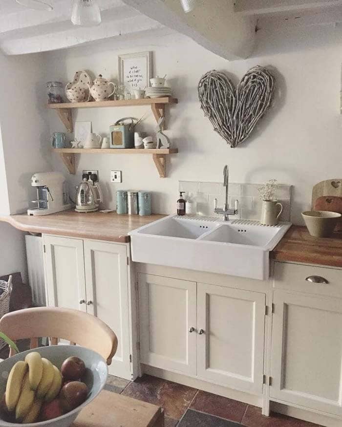 Shabby Chic Farmhouse Kitchen