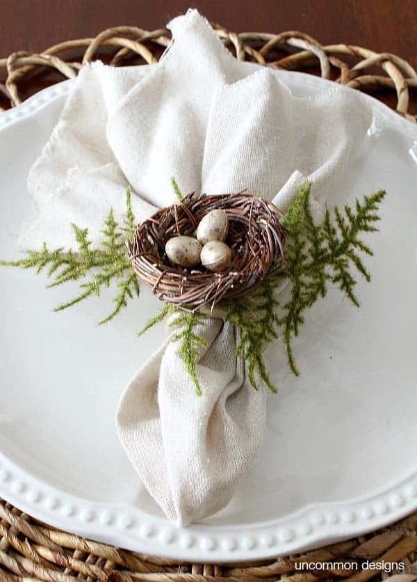 Make a Decorative Napkin Holder with Twigs and Wire