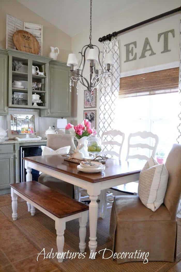 Eat-In Farmhouse Kitchen Table