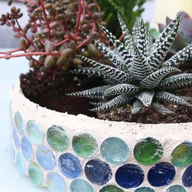 Mosaic Flower Pot Using a Cookie Tin and Glass Stones