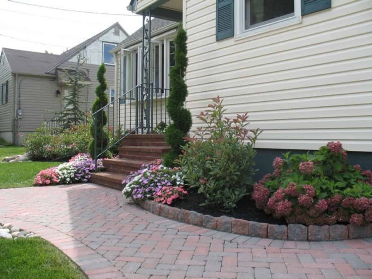 Flower Bed With Stone Edging