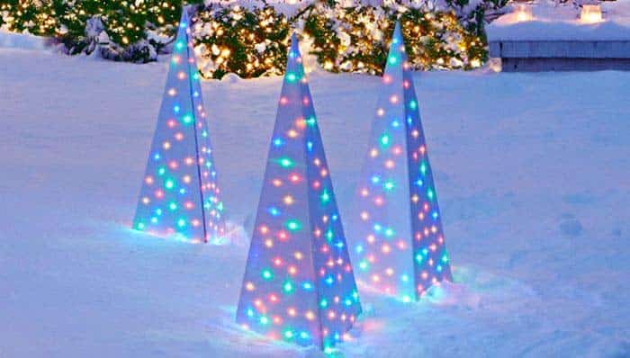 Utilize Contemporary Lighted Spire Ornaments