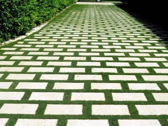 Use Pavers With Grass for Artistic Look