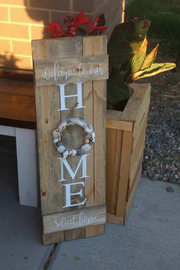 Coastal Home Decor Sign with Seashell Wreath Accent