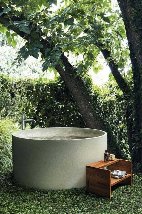 Modern Concrete Outdoor Tub