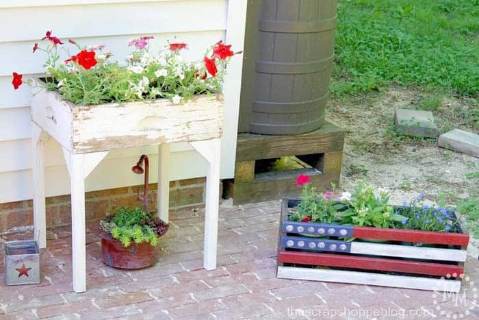 Upcycle an Old Drawer into a Front Door Planter