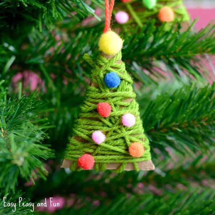 Weave Your Christmas Magic with this Tree Ornaments