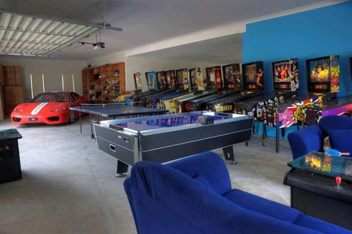 Pinball Gamer’s Paradise Man Cave