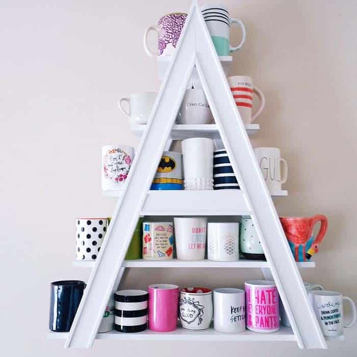 A-Shaped Storage Unit For Mugs