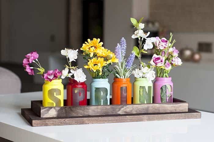 Spray Paint Mini Jars for an Elegant Spring Floral Decor