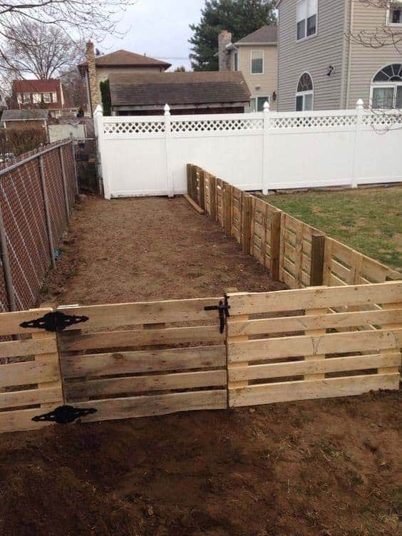 Pallet Fence Idea