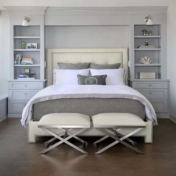 Stylish Gray and Silver Bedroom Idea for Women