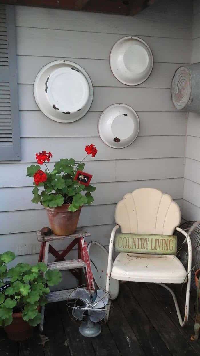 Retro Enamelware Wall Display