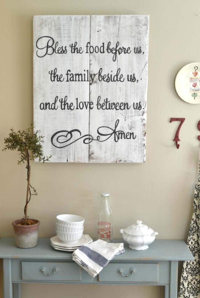 Farmhouse Family And Faith Sign