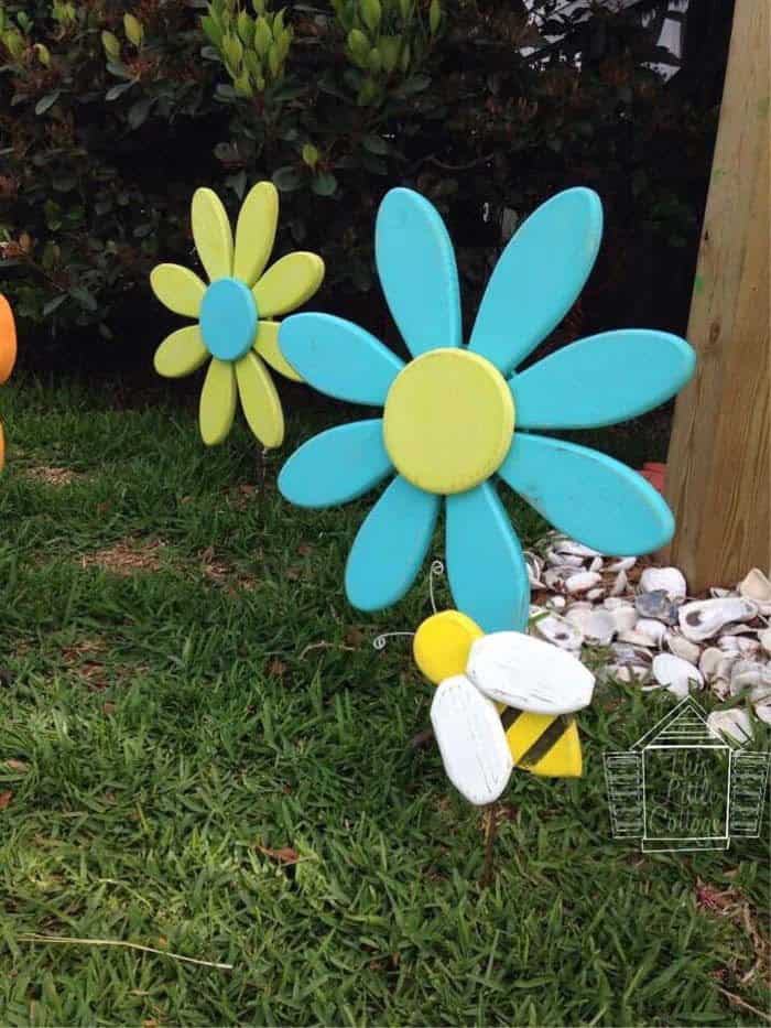 Bright Wood DIY Flowers