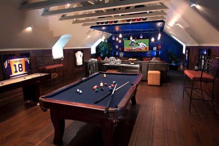 Elegant Billiard Table Man Cave