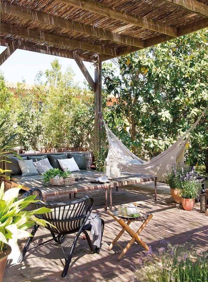 Shaded Pergola With Hammock