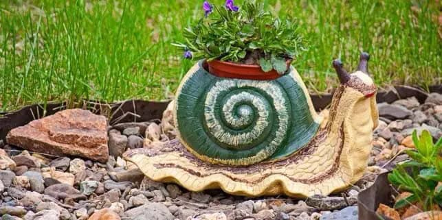 Make a Statement with an Artistic Drainage Snail Planter