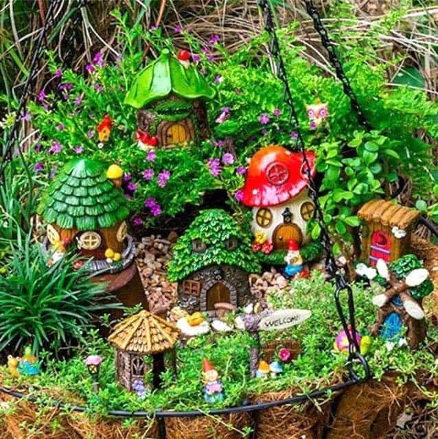 Decorate Your Outdoors with a Hanging Planter Fairy Garden