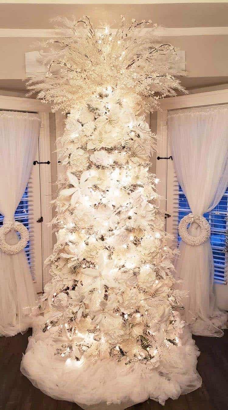 Lush White Christmas Tree