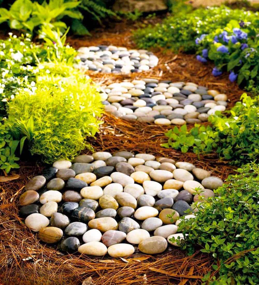 Pebble Mosaic Circles