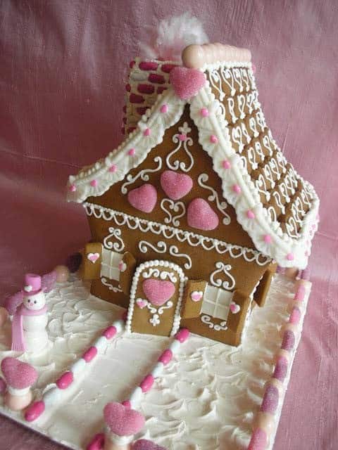 Create a Valentine’s Day Gingerbread House