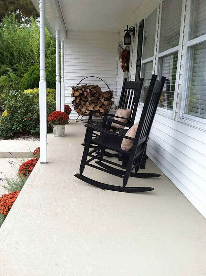 Bring Comfort and Style with Rocking Chairs