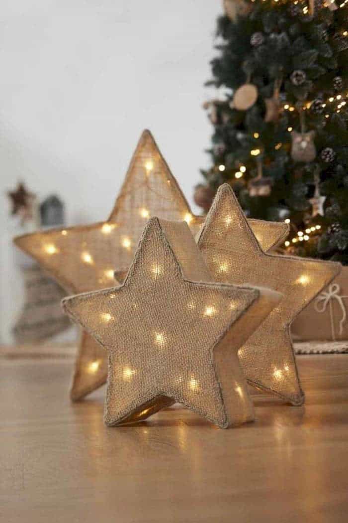 Get a Festive Touch with Burlap Christmas Stars