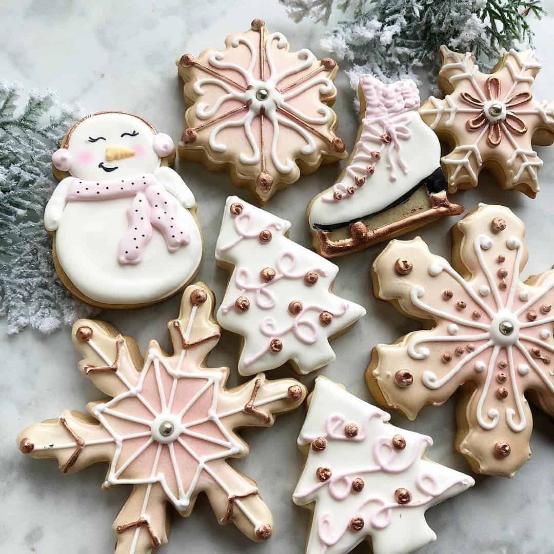 Rose Gold Accents On Christmas Cookies