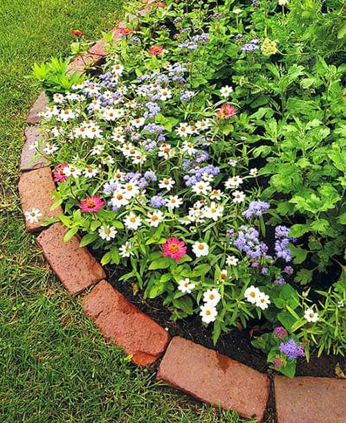 Create a Contemporary Look with Circular Brick Edging