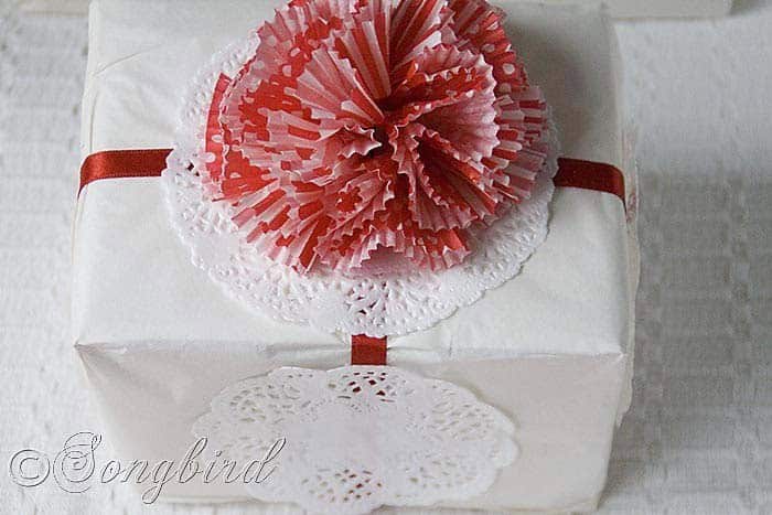 Craft a Pom-Pom Bow with Cupcake Liners