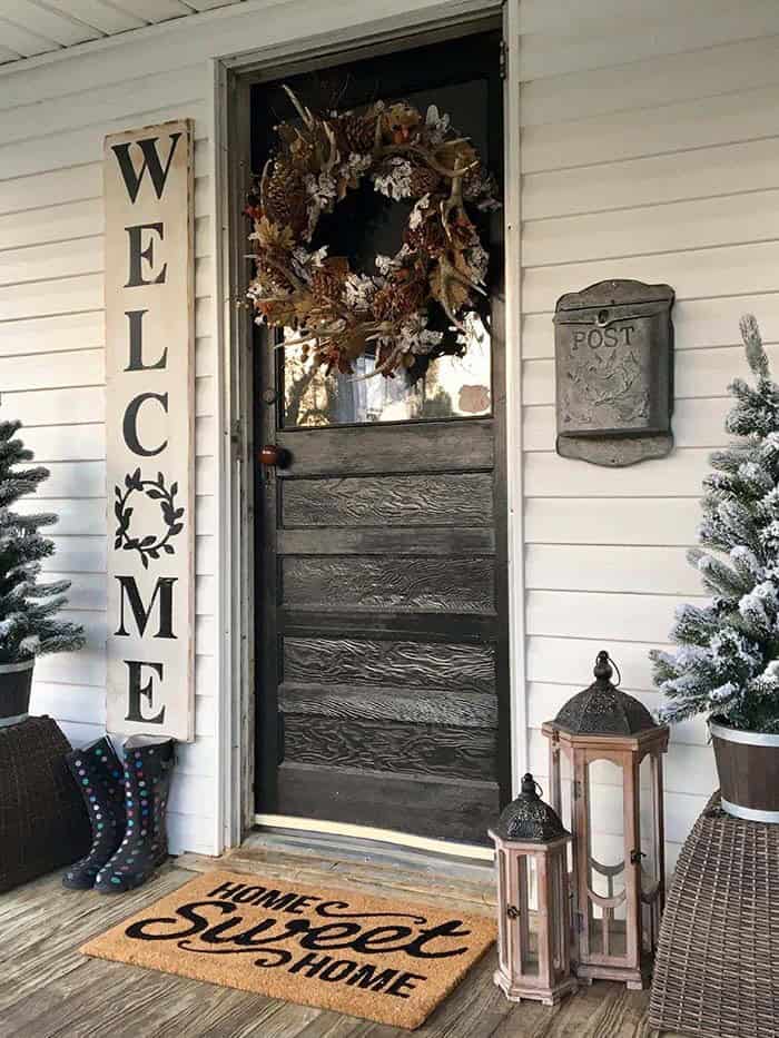 Welcome Guests with a Farmhouse-Style Front Porch