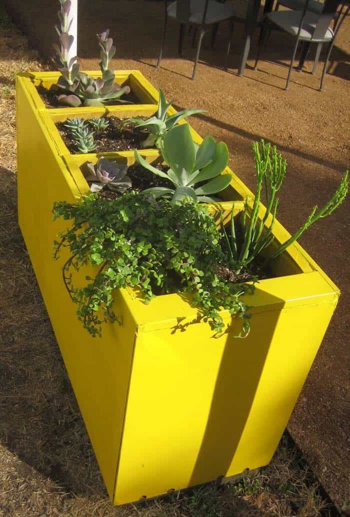 Brighten Your Garden with a Vibrant Yellow Raised Bed