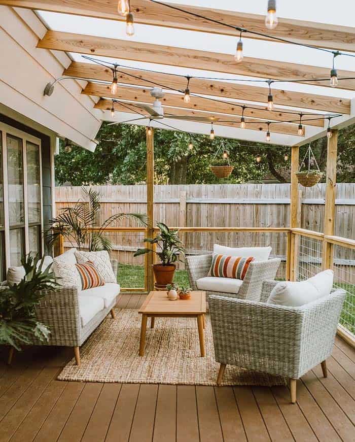 Warmly Lit Sunshade Pergola