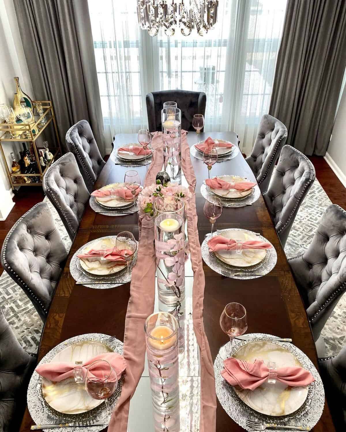 Go For a Pink-Themed Tablescape