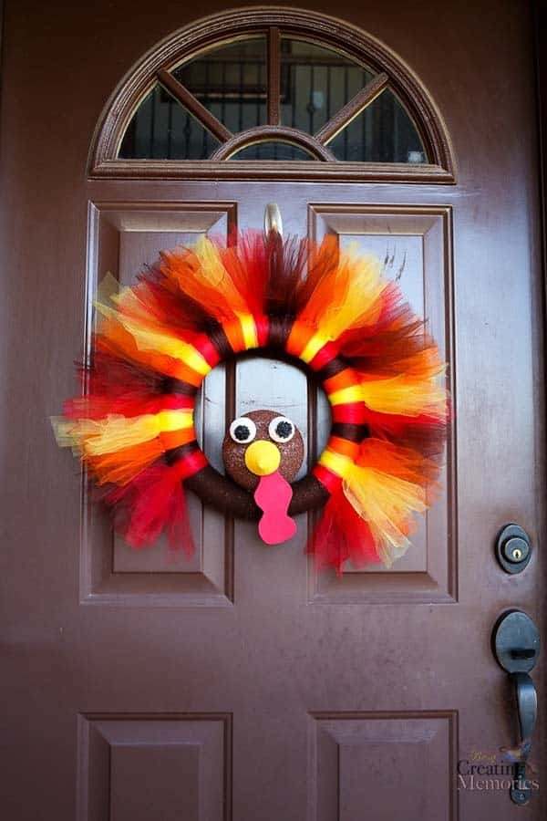 Spruce Up Your Porch with a Turkey Tulle Wreath