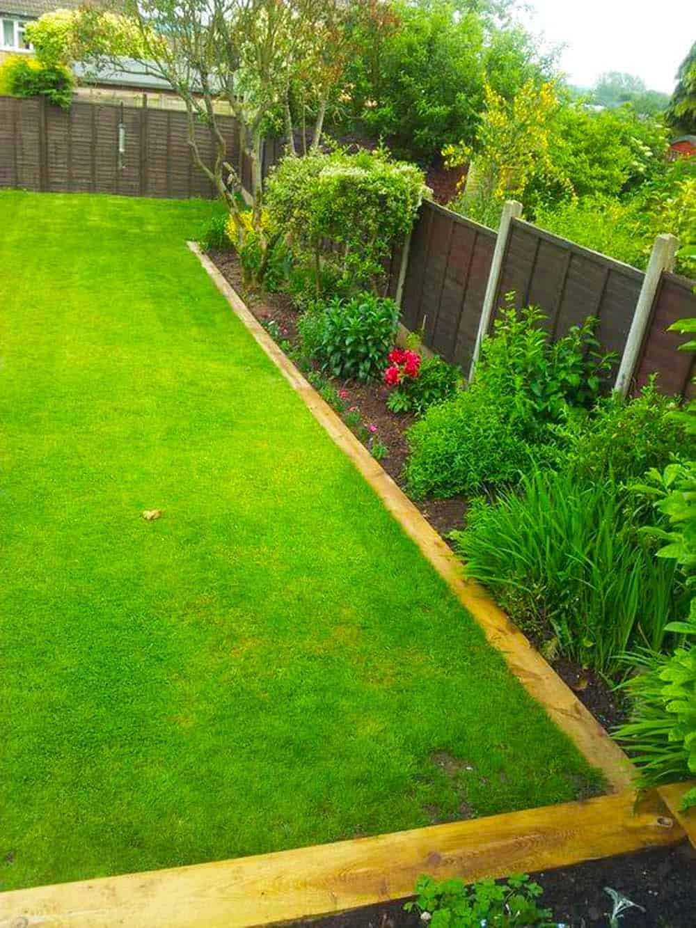 Pristine Lawn Edging