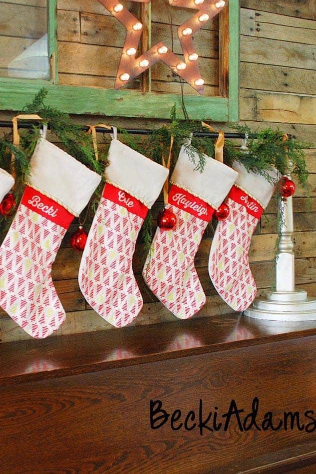 Mantel Top Stocking Holder