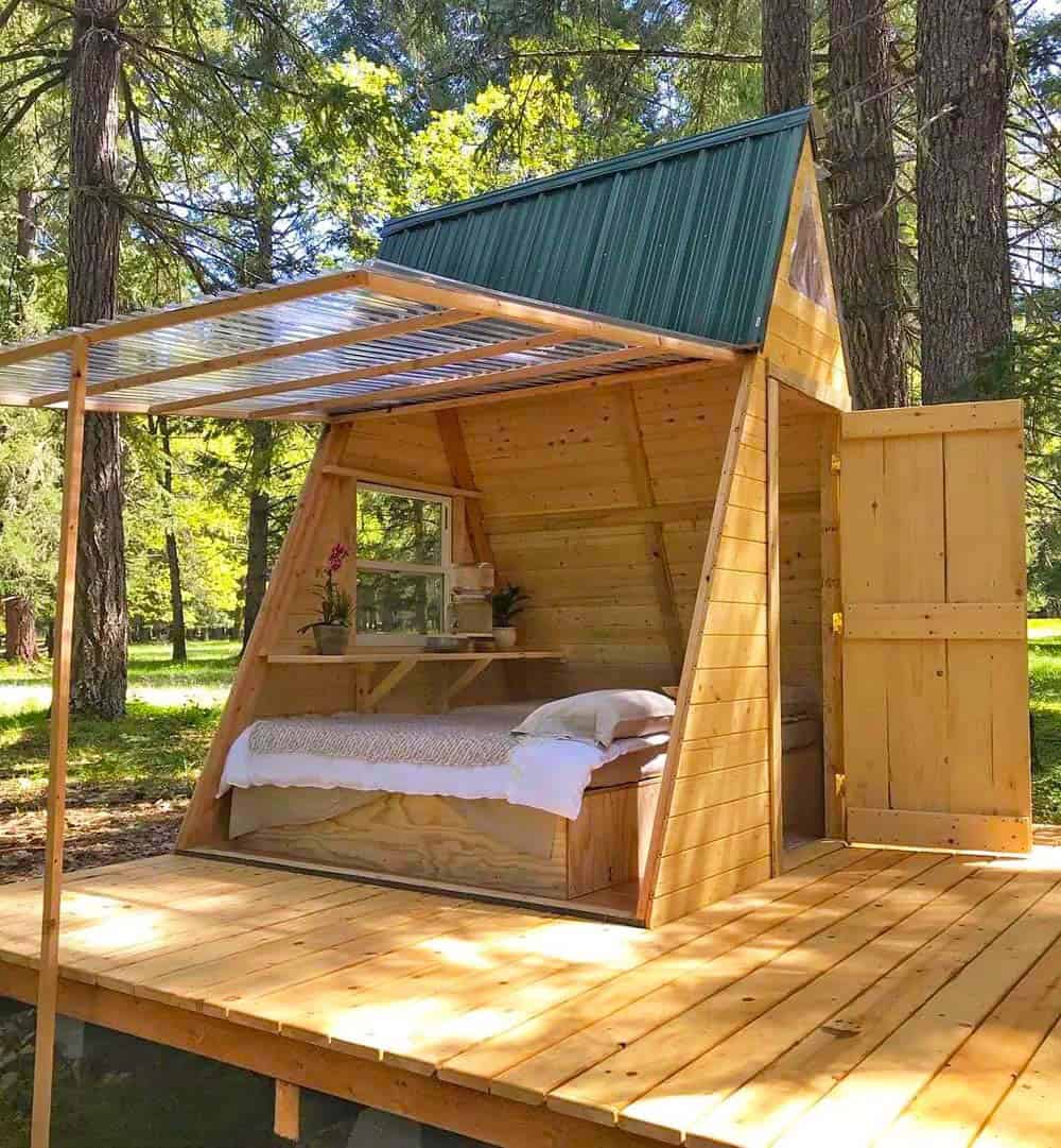 Forest Retreat Nook