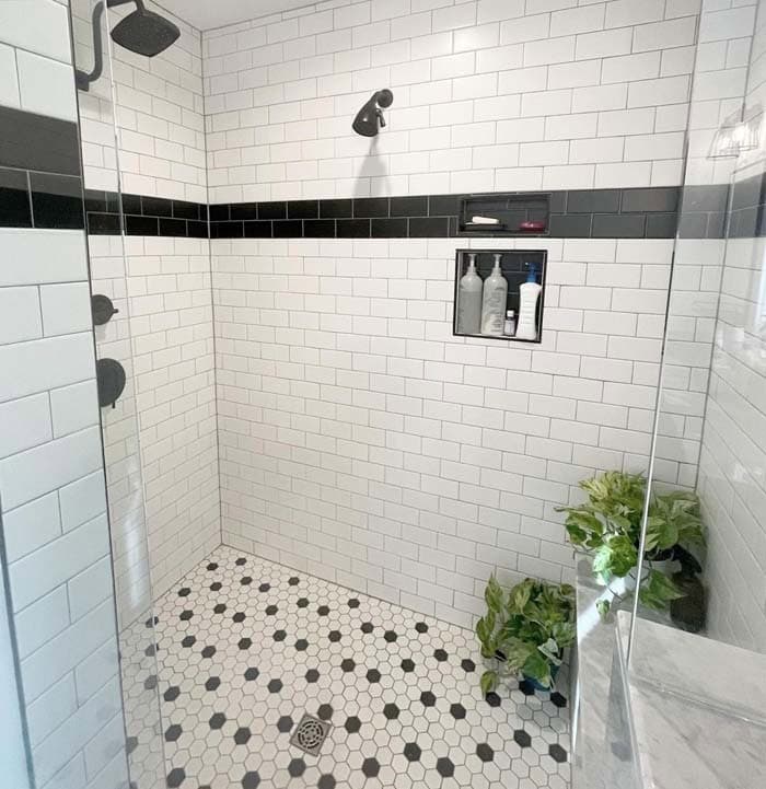 Gray Grout Works With White And Black