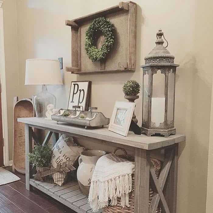 Country Cottage Style Begins at Your Entryway