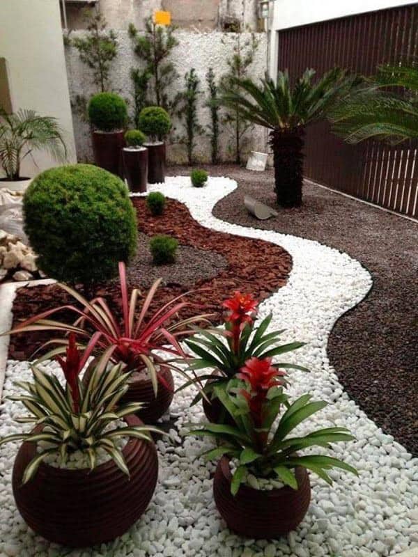 Step into Paradise with a Diverse Landscaping Design