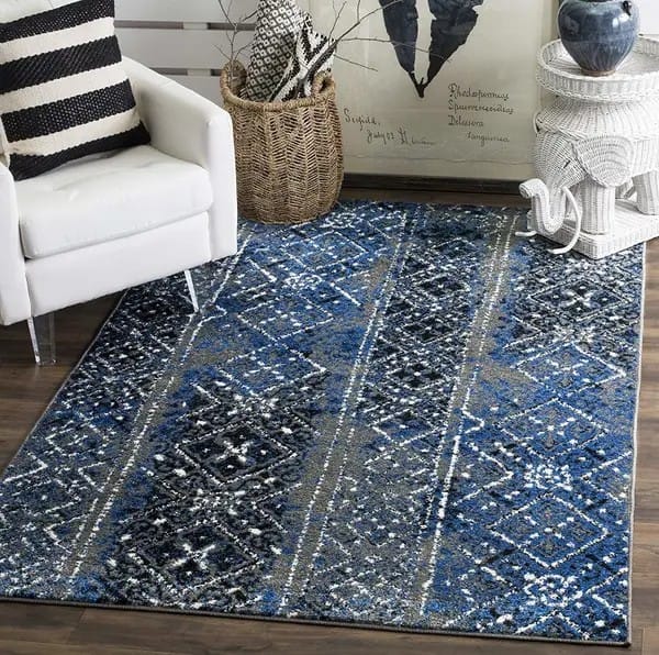 Define A Nook With A Fancy Rug