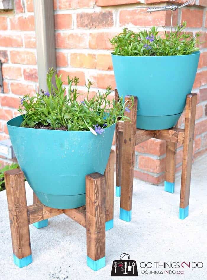 Brighten Your Patio with Stool-Like Plant Stands