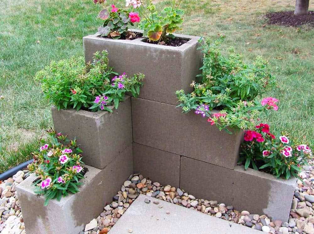 Modern Planter Geometry