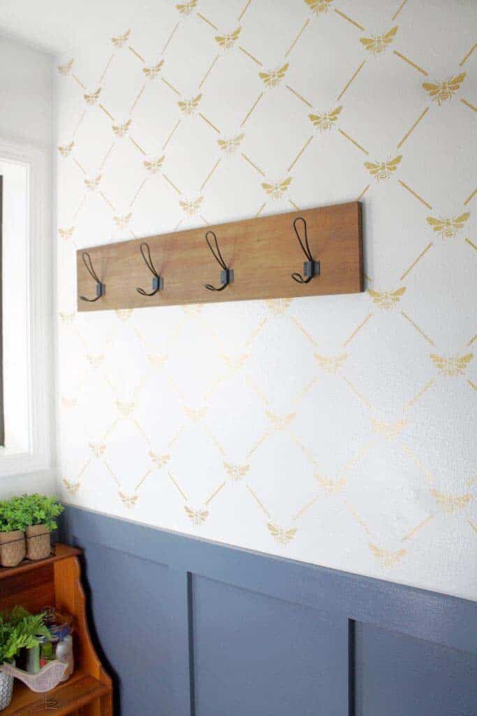 Wood Accent Adds Rusticity To Colorful Wainscot